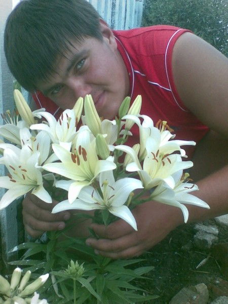 Александр Петров