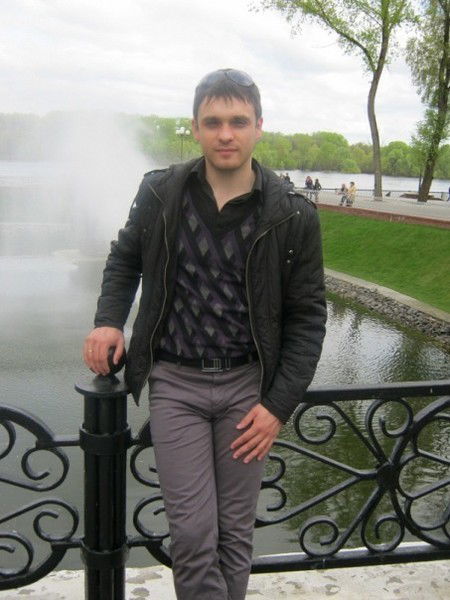 Слава Авалс