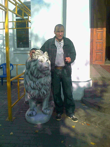 Владимир Неверов