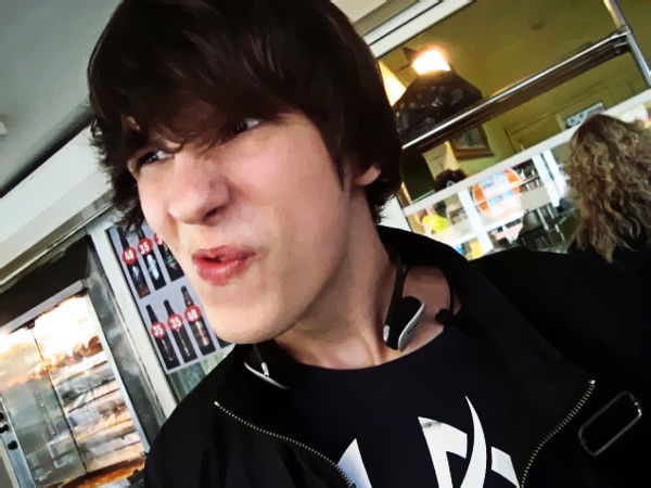 Александр Селюнин