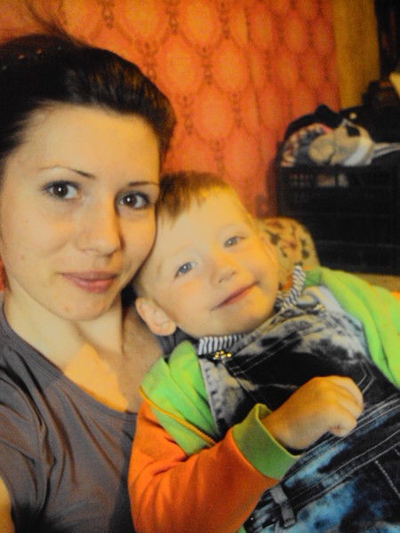 Настя Попова