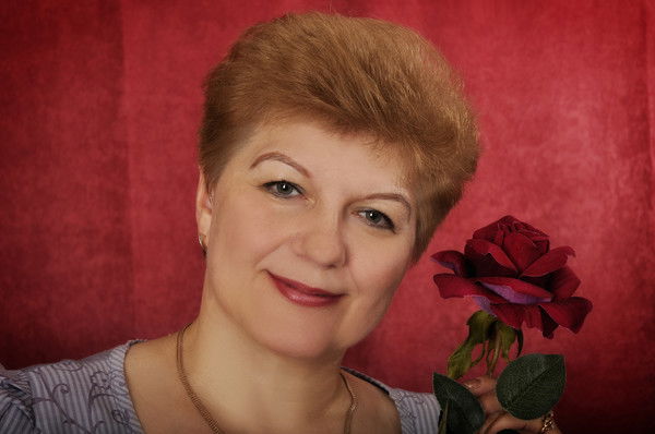 Елена Хузина