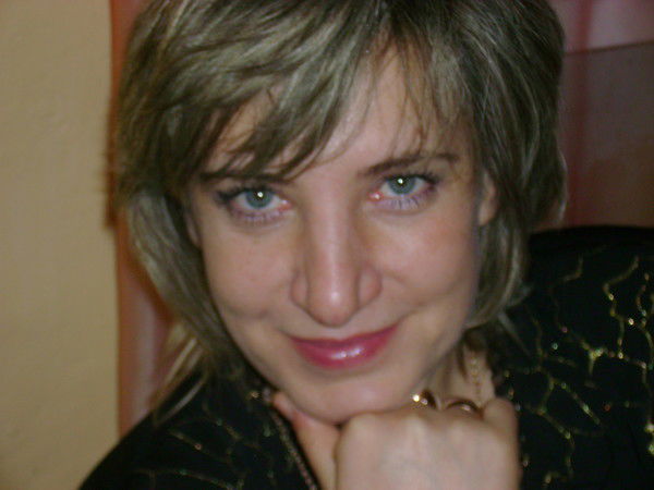 Елена Ефремова