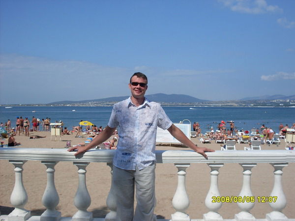 Максим Харитонов