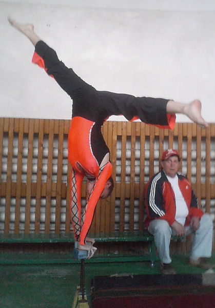 Олеся Кутенкова