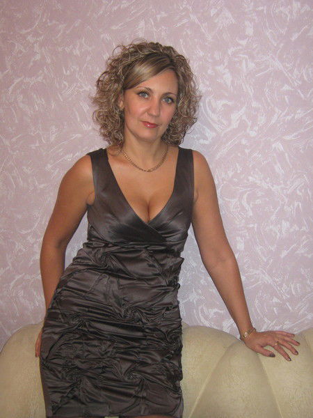 Елена Арабова