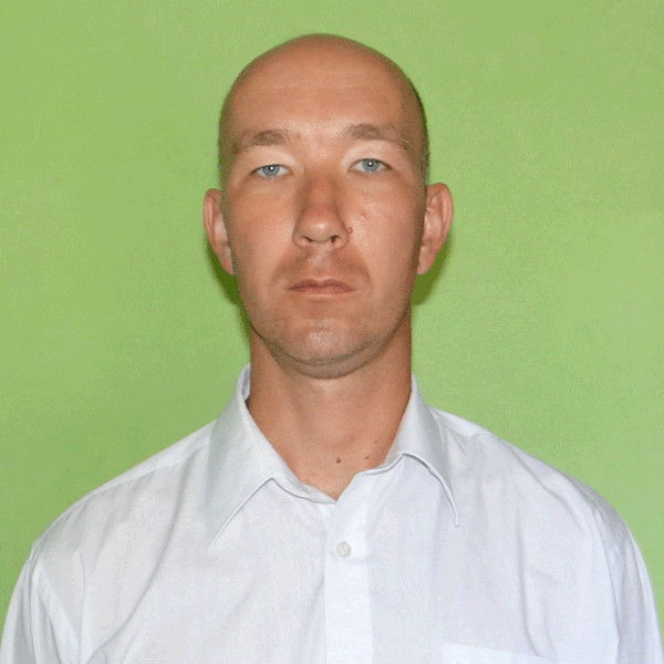 Александр Никонов