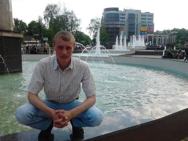 Алексей Лещев