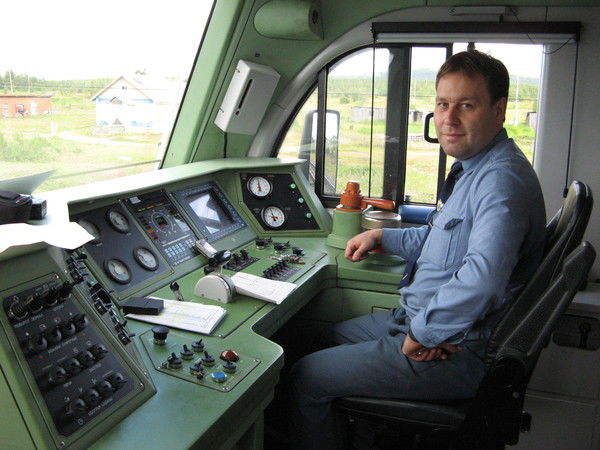 Игорь Большаков