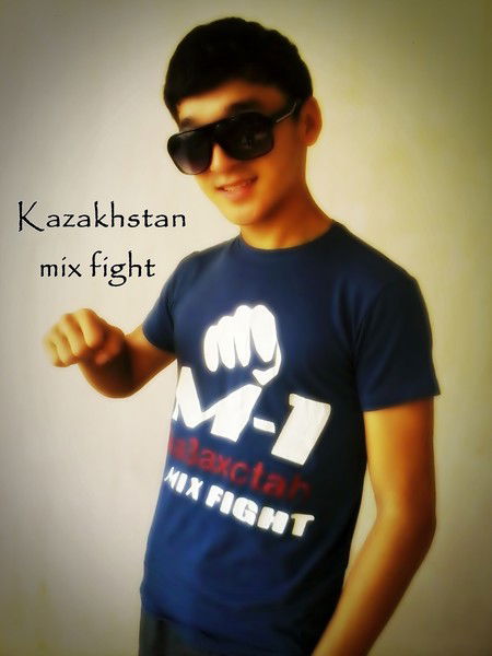 Айбек Ахметов