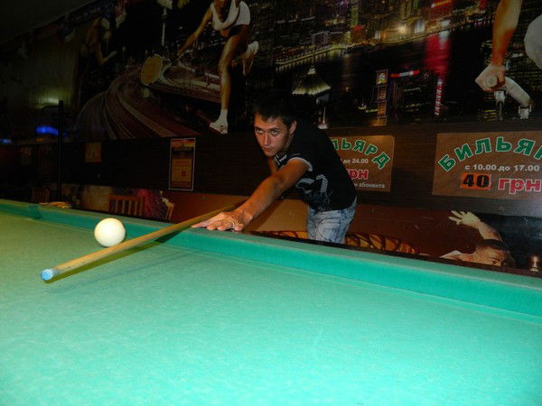 Сергей Овчаренко