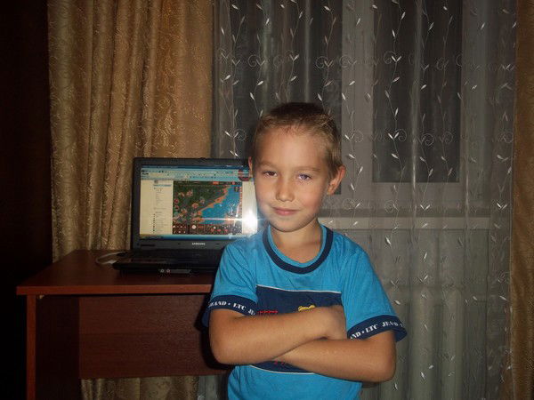 Илья Сапаров