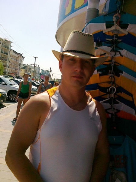 Алексей Олезов