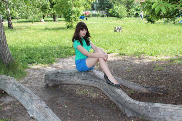 ...чеmkая) ..geвочка)