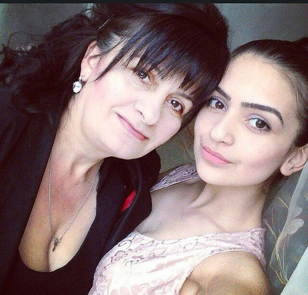 Элмира Татарова