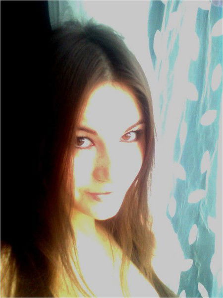 Оленька Ющенко