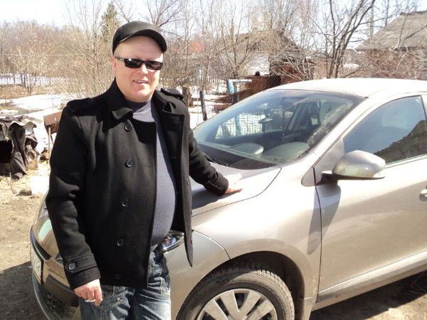 Олег Олегов