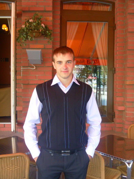 Александр Антонов