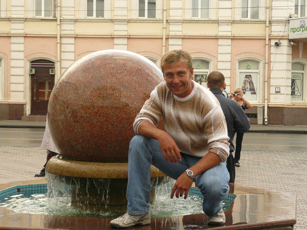 Леонид Попов