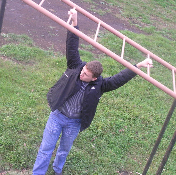 Данил Котов