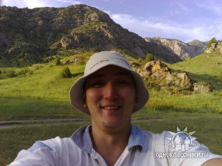 Бауржан Тезеков