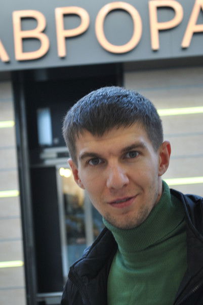 Андрей Романенко