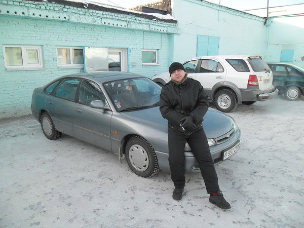 Роман Служаев