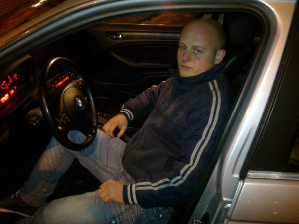 Артем Золотов