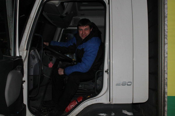 Денис Чернышов