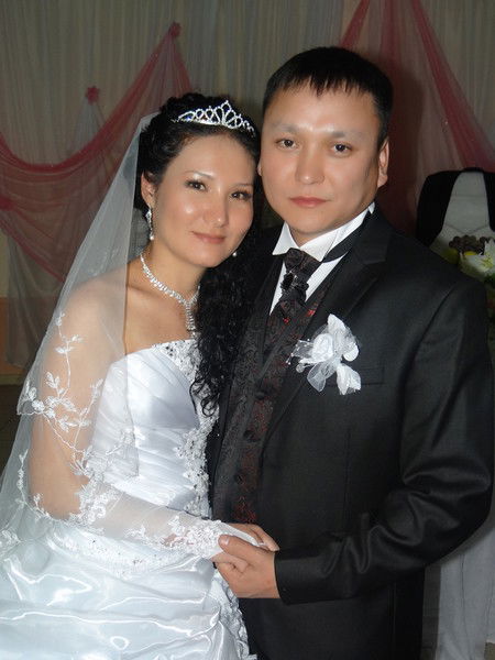 Серик Дунгешов