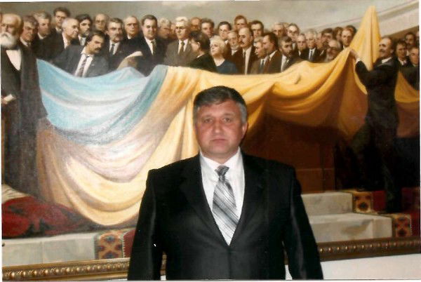 Анатолий Стрелец