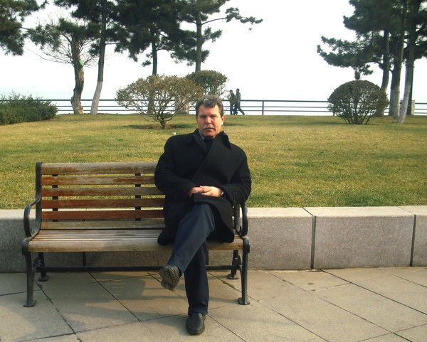 Виктор Мельников