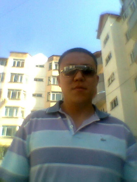 Ринад Наурызбаев