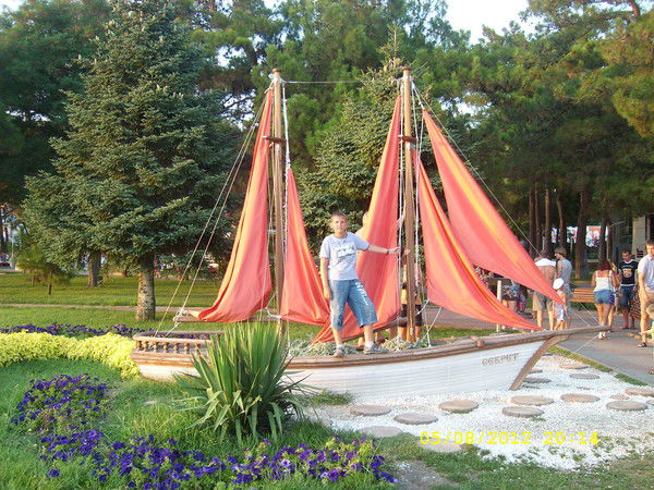 Дмитрий Елчев