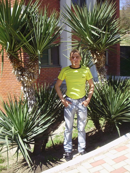 Павел Неручев