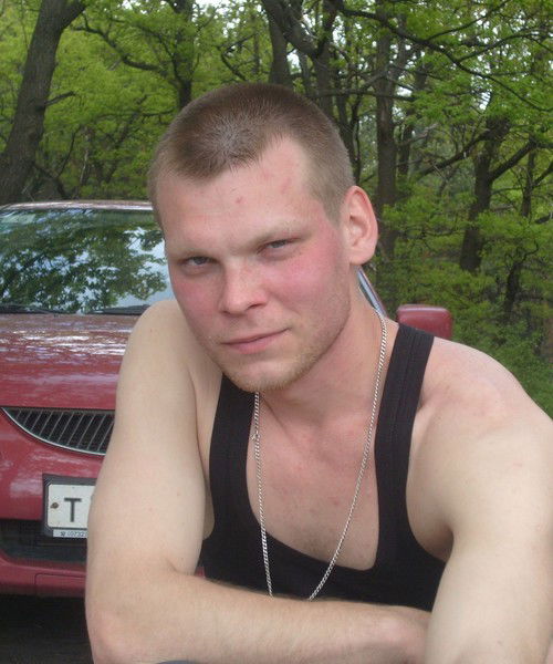 Антон Медведев