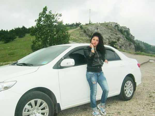 Аня Айвазова