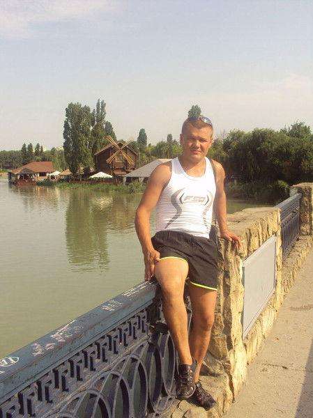 Игорь Суханов