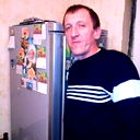Юрий Петров