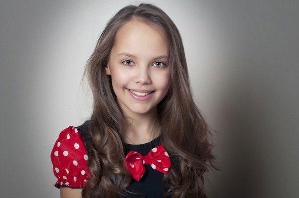 Юляшка Колышницына