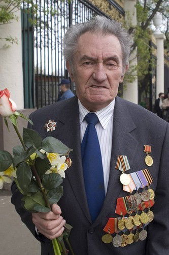 Дмитрий Ломоносов