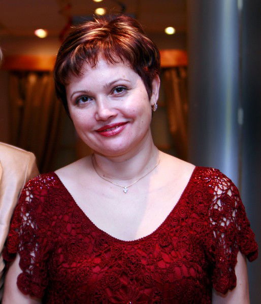 Елена Фирсанова