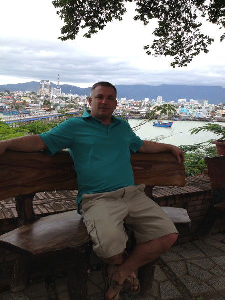 Дмитрий Лещенко