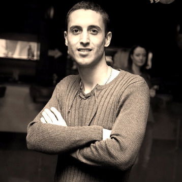 Артур Суханов