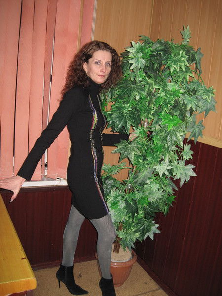 Лилия Неизвестно