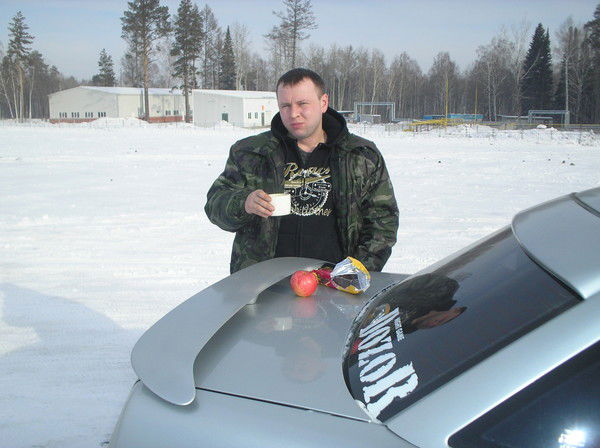 Артем Хромов