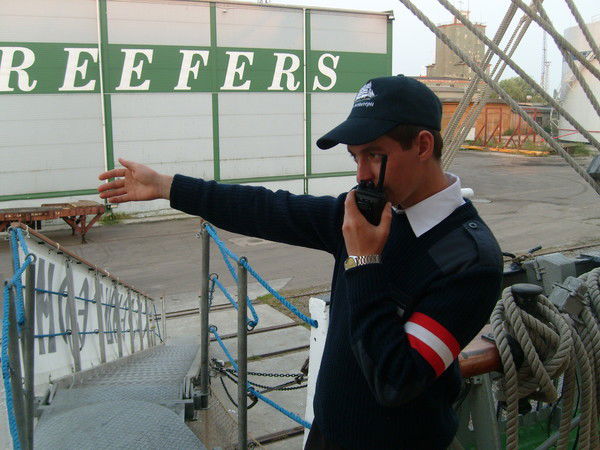 Максим Петров