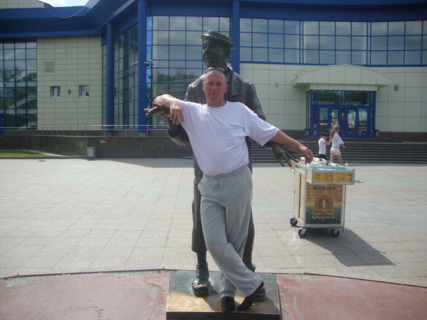 Олег Колчанов