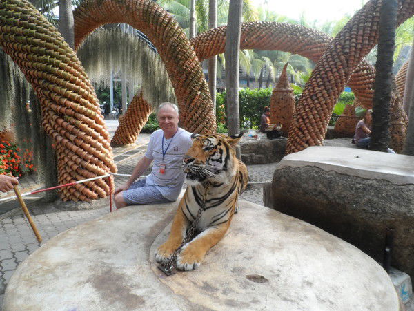 Александр Казаков