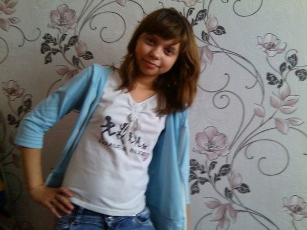 Лерка Павлинова